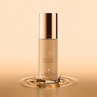 delilah PURE LIGHT LIQUID RADIANCE švytėjimo suteikianti priemonė, 30 ml.