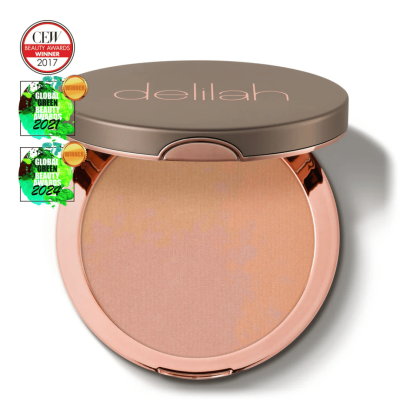 delilah PURE LIGHT ILLUMINATING POWDER švytėjimo suteikianti presuota pudra, 9,9 g.